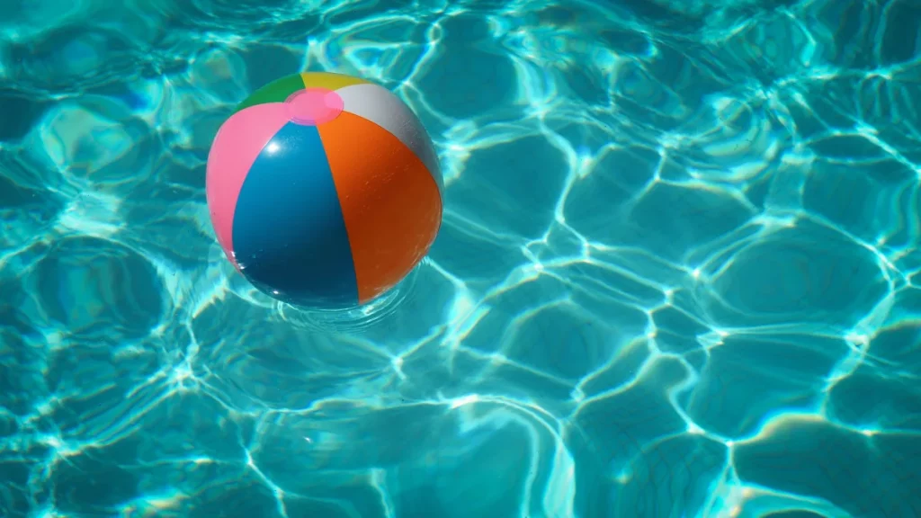 Consejos para mantener tu piscina de poliéster