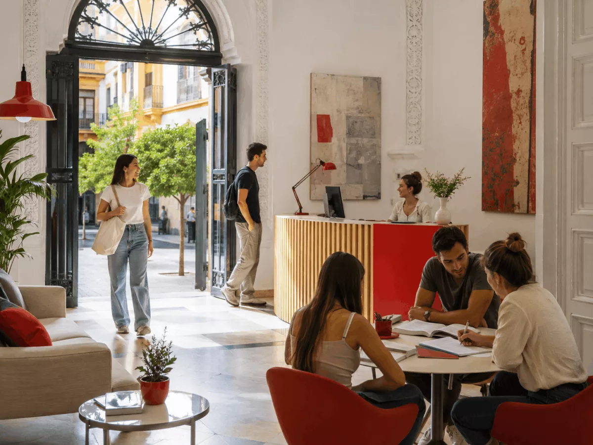 Aprender inglés en Sevilla: cómo avanzar de verdad con el idioma